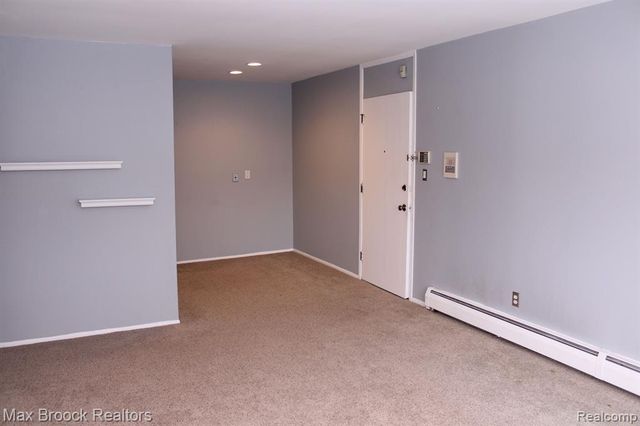 150 Bird Avenue 25, Birmingham, MI 48009