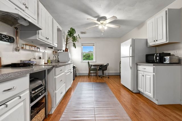 4 Calas Circle, Peabody, MA 01960