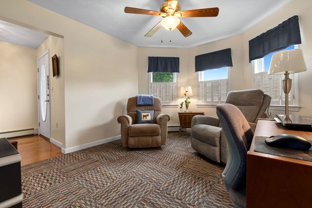 4 Calas Circle, Peabody, MA 01960