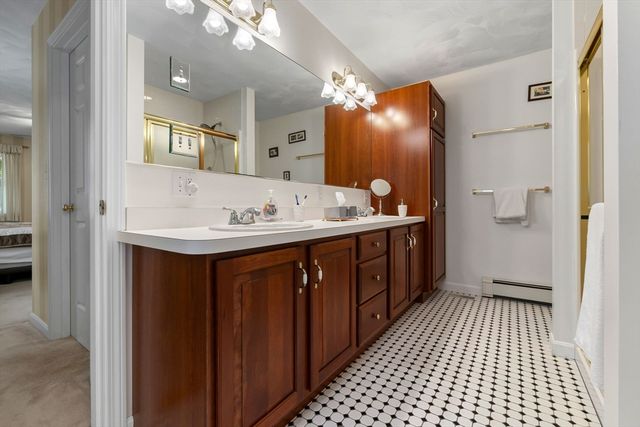 4 Calas Circle, Peabody, MA 01960