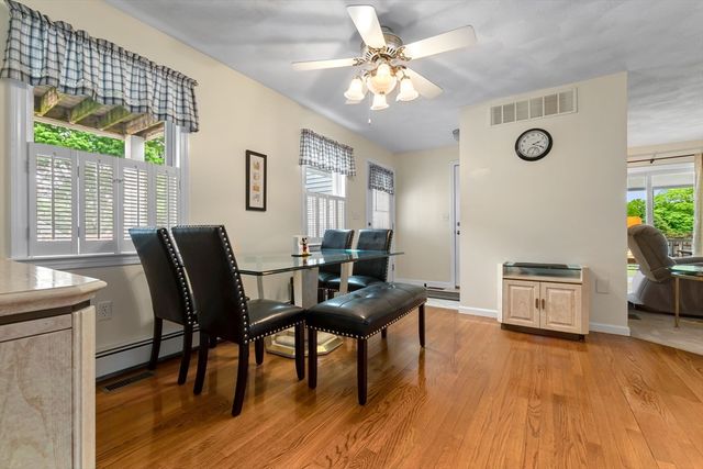 4 Calas Circle, Peabody, MA 01960