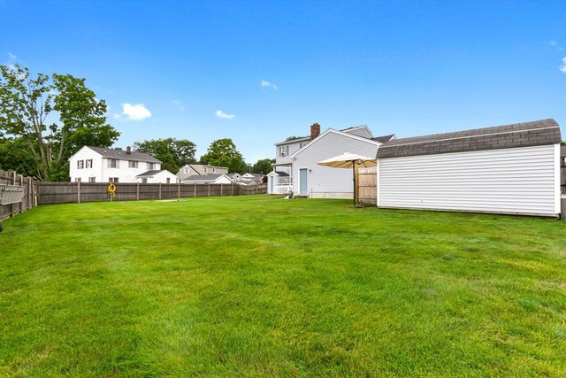 4 Calas Circle, Peabody, MA 01960