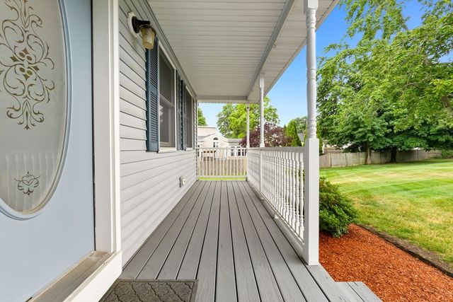 4 Calas Circle, Peabody, MA 01960