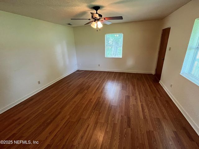 758 ELLIS Road S, Jacksonville, FL 32205