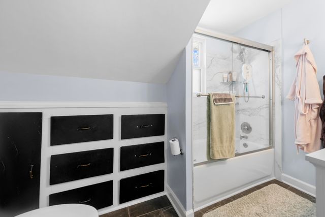 700 Forest Avenue, Royal Oak City, MI 48067