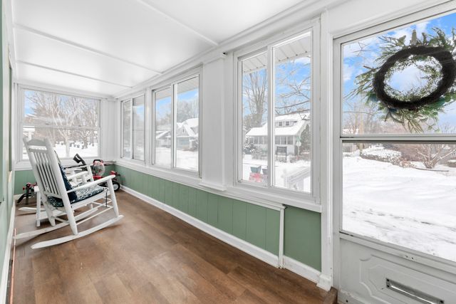 700 Forest Avenue, Royal Oak City, MI 48067