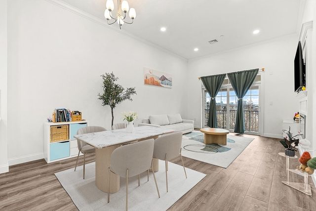 320 Middlesex Ave E403, Medford, MA 02155