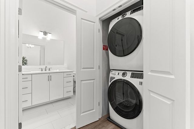 320 Middlesex Ave E403, Medford, MA 02155