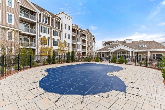 320 Middlesex Ave E403, Medford, MA 02155