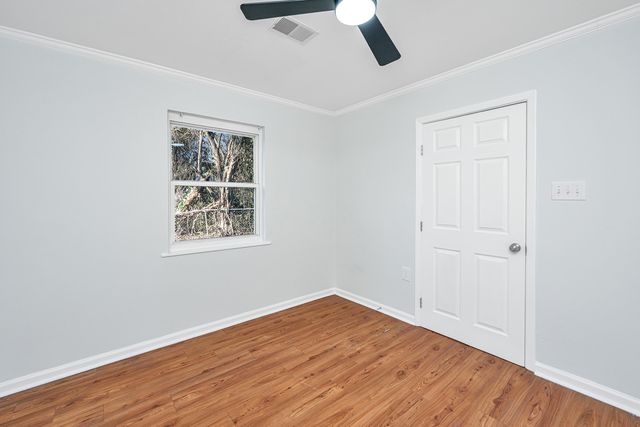 2328 Meridian Road, North Charleston, SC 29405