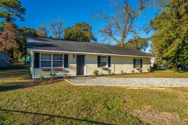 2328 Meridian Road, North Charleston, SC 29405