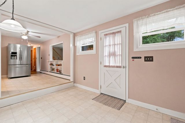 5 Dover Street, Concord, NH 03301