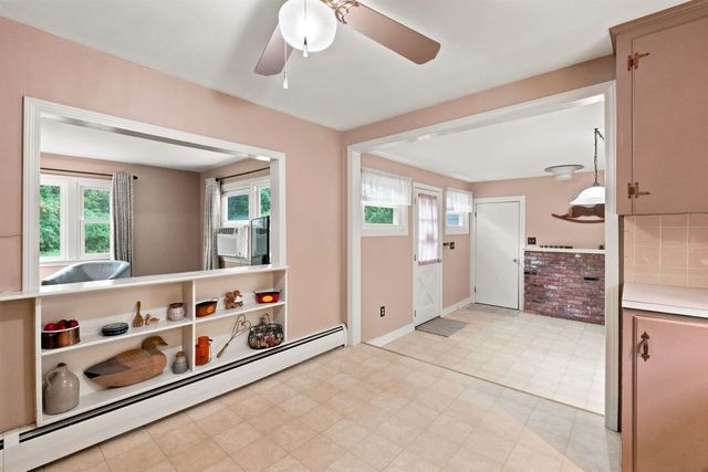 5 Dover Street, Concord, NH 03301