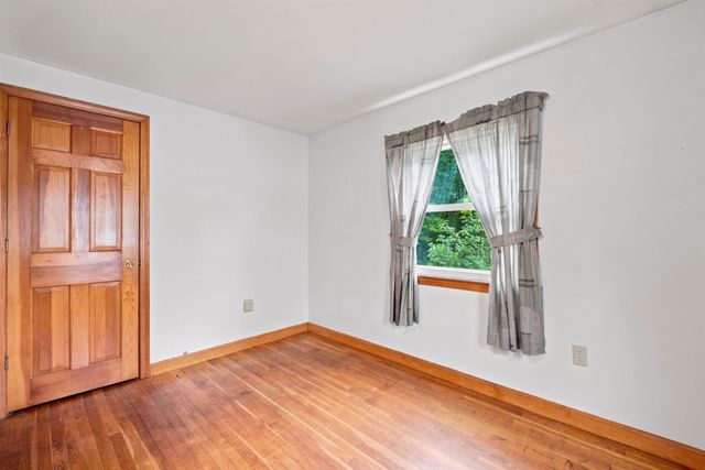 5 Dover Street, Concord, NH 03301