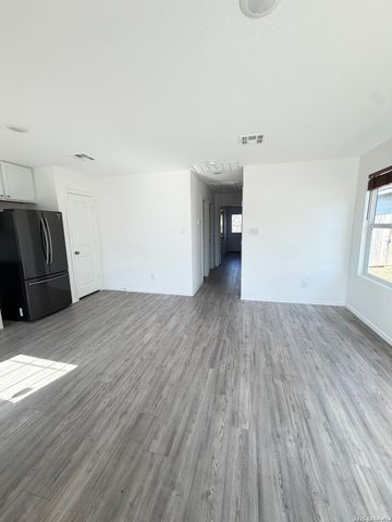 14611 Southton Basin, San Antonio, TX 78223