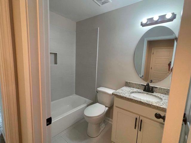25 BROOK FIELD DR, Somerville, TN 38068