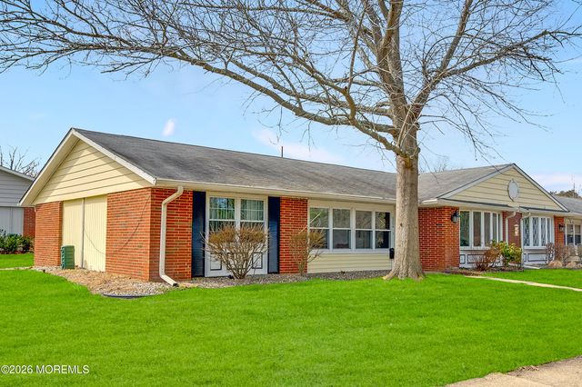 620A Huntington Drive 620A, Lakewood, NJ 08701