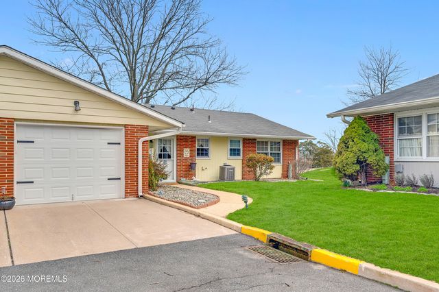 620A Huntington Drive 620A, Lakewood, NJ 08701