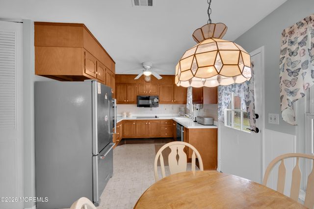 620A Huntington Drive 620A, Lakewood, NJ 08701