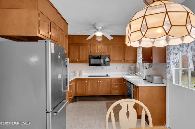 620A Huntington Drive 620A, Lakewood, NJ 08701