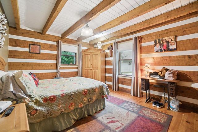 W12149 State Road 21, Coloma, WI 54930