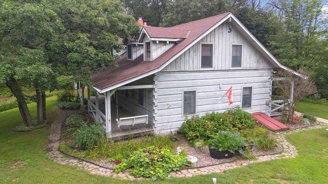 W12149 State Road 21, Coloma, WI 54930