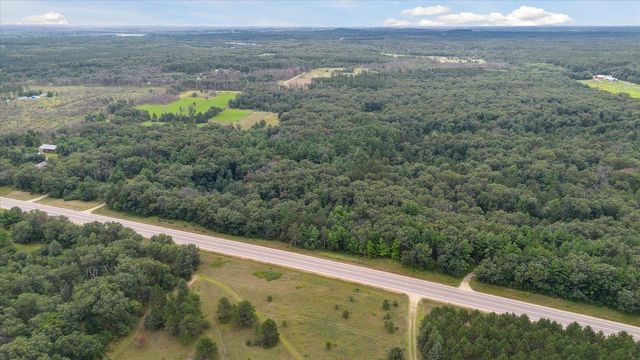 W12149 State Road 21, Coloma, WI 54930