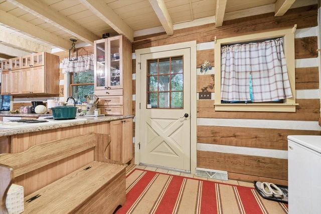 W12149 State Road 21, Coloma, WI 54930