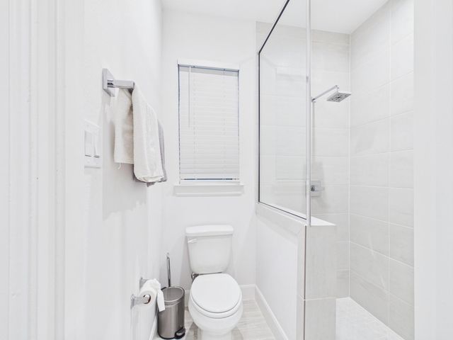 2711 Clinton Drive, Houston, TX 77020