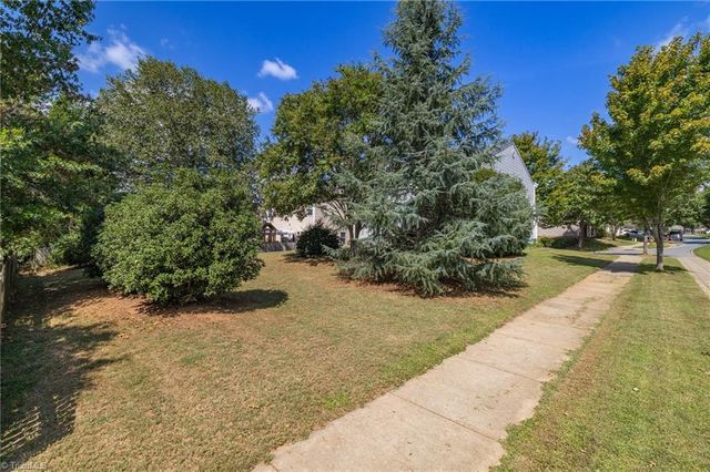 3790 Spring Willow Way, Winston-salem, NC 27107