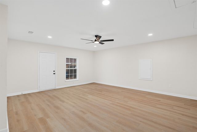 8822 Miami Drive, Rowlett, TX 75088