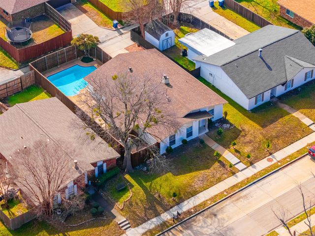 8822 Miami Drive, Rowlett, TX 75088