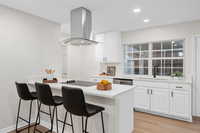 8822 Miami Drive, Rowlett, TX 75088