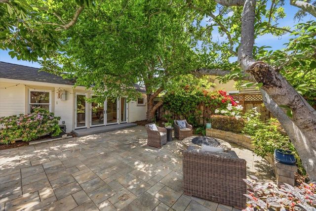 1447 Laguna Avenue, Burlingame, CA 94010
