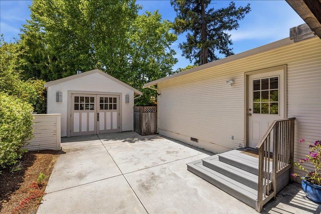 1447 Laguna Avenue, Burlingame, CA 94010
