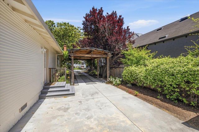 1447 Laguna Avenue, Burlingame, CA 94010