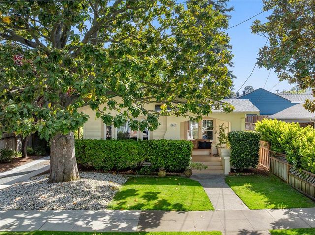 1447 Laguna Avenue, Burlingame, CA 94010