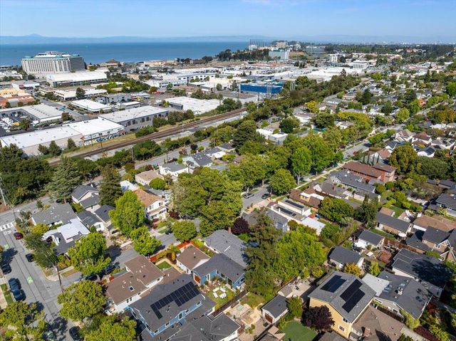 1447 Laguna Avenue, Burlingame, CA 94010