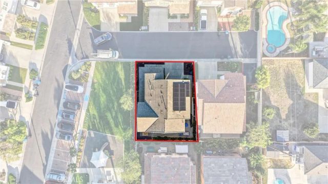 525 Thyberg, West Covina, CA 91791