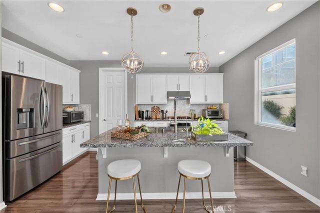 525 Thyberg, West Covina, CA 91791