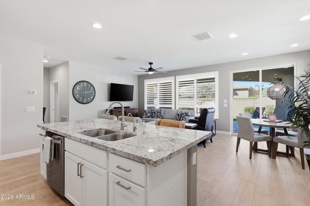92 E ILOCA Lane, Queen Creek, AZ 85140