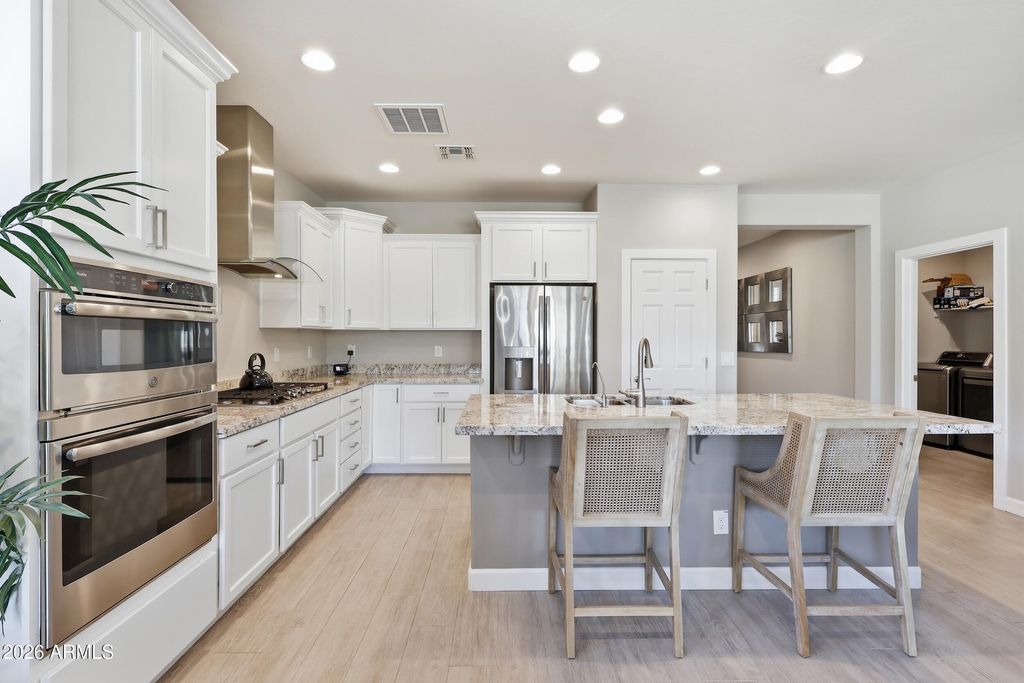 92 E ILOCA Lane, Queen Creek, AZ 85140 — photo 2