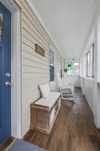 9 Granite St, Milford, MA 01757