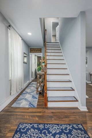 9 Granite St, Milford, MA 01757