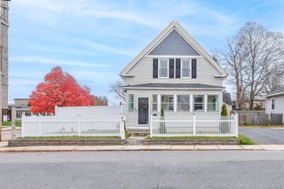 9 Granite St, Milford, MA 01757