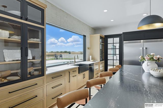 20973 Polk Street, Omaha, NE 68022