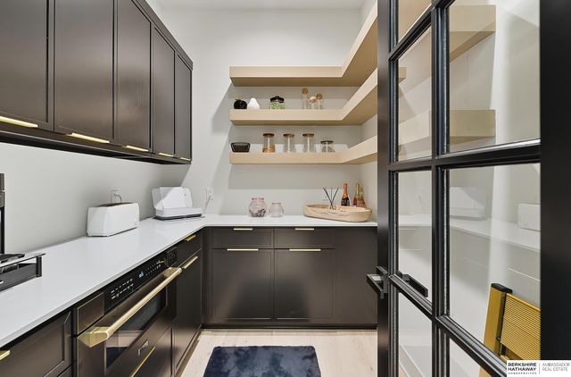 20973 Polk Street, Omaha, NE 68022