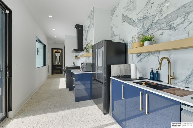 20973 Polk Street, Omaha, NE 68022