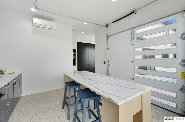 20973 Polk Street, Omaha, NE 68022