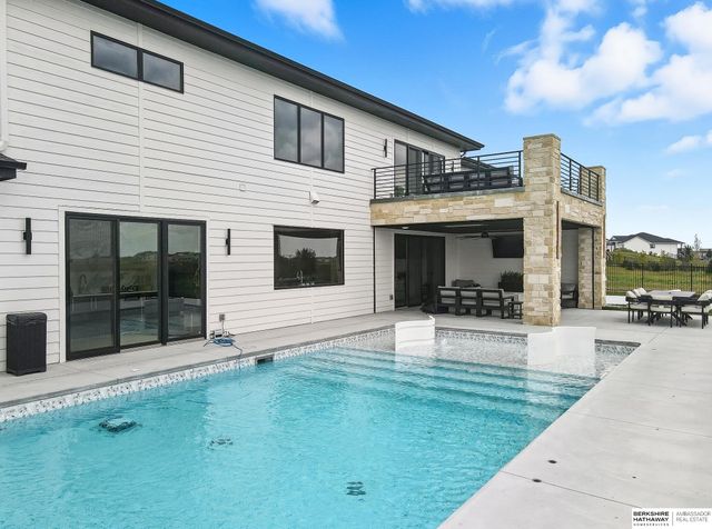 20973 Polk Street, Omaha, NE 68022